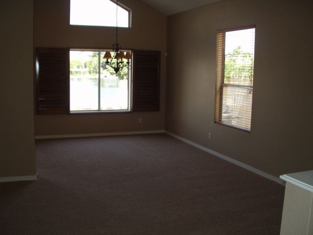 Phoenix Home for Sale or Trade living room