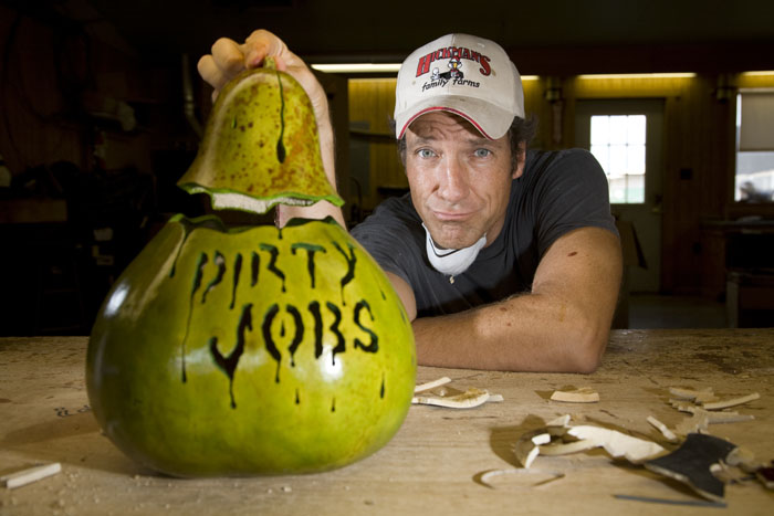 Mike Rowe Host of Discovery Channel’s DIRTY JOBS